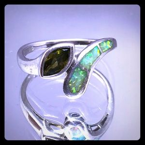Size 7 Sterling Opal & Peridot Wave Ring 925